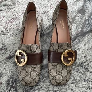 Gucci blondie pumps